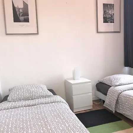 Maisons Bleues アパート *